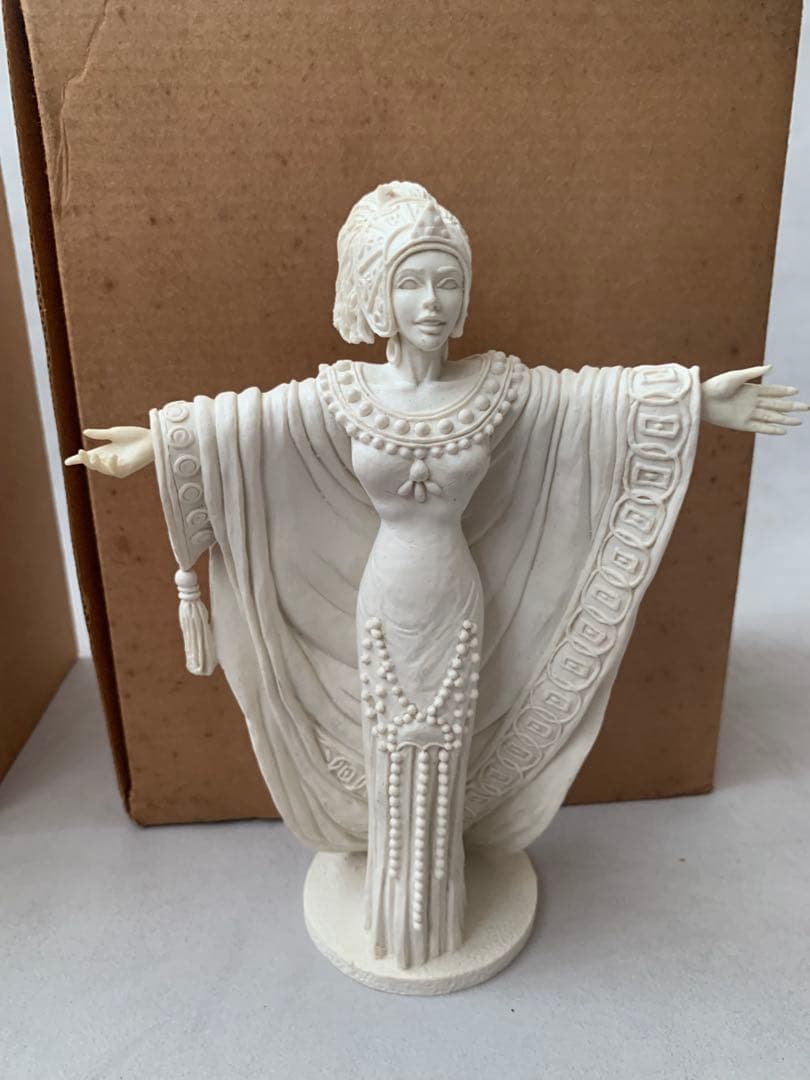 MTG マジック　ザ　ギャザリング　石膏　フィギュア　スタチュー　2体セット