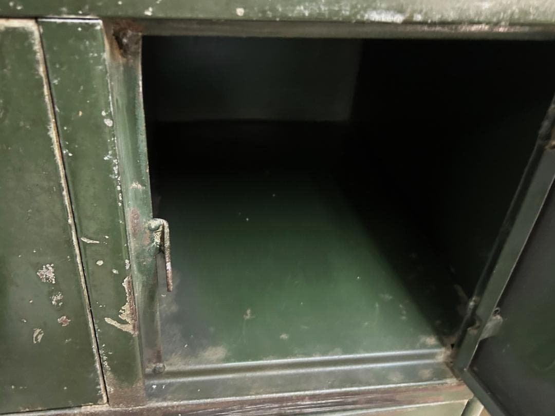 ARMY STYLE アイアンロッカー Antique Lockers