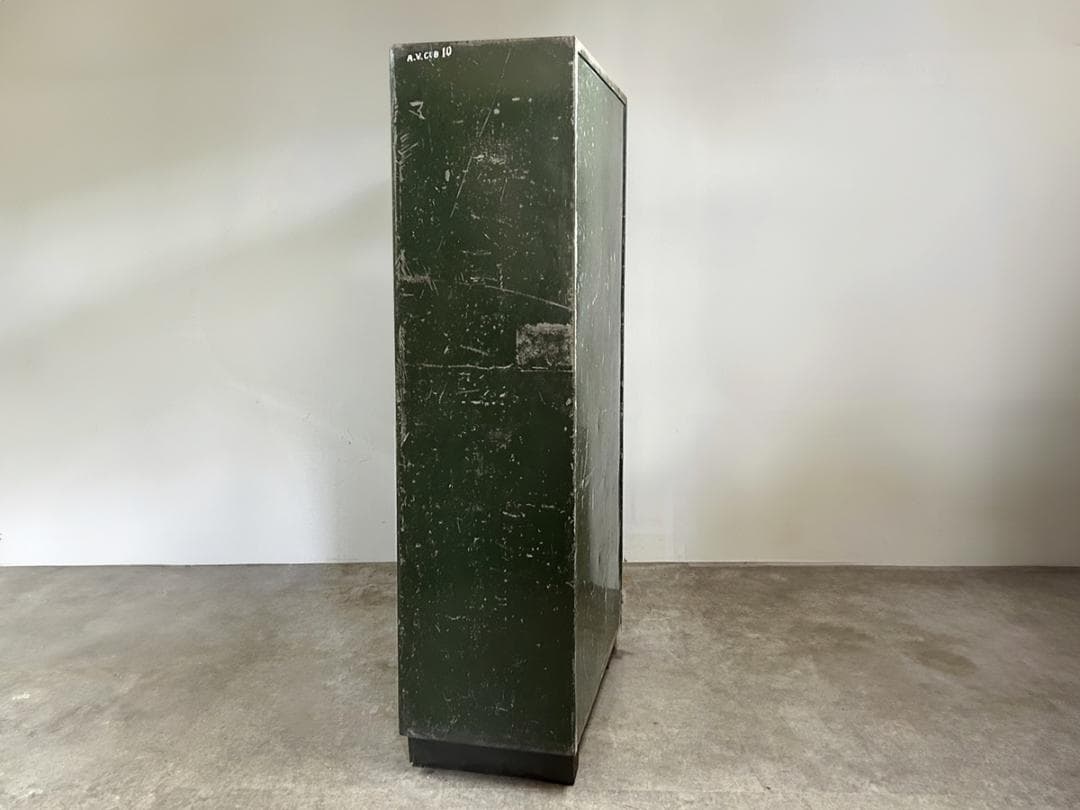 ARMY STYLE アイアンロッカー Antique Lockers