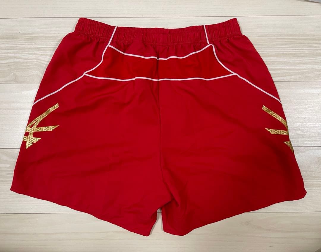 【美品】アシックス レッド ショートパンツ　2XO