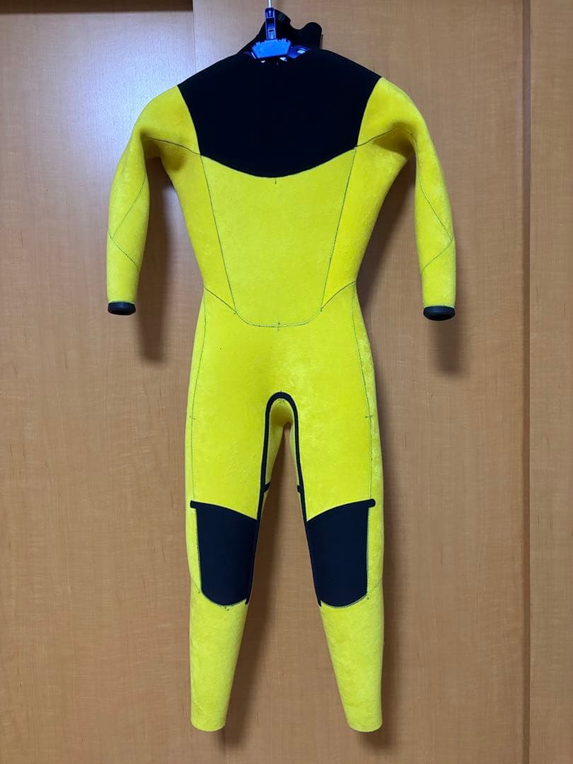 ※タンクBE WETセミドライウェットスーツ