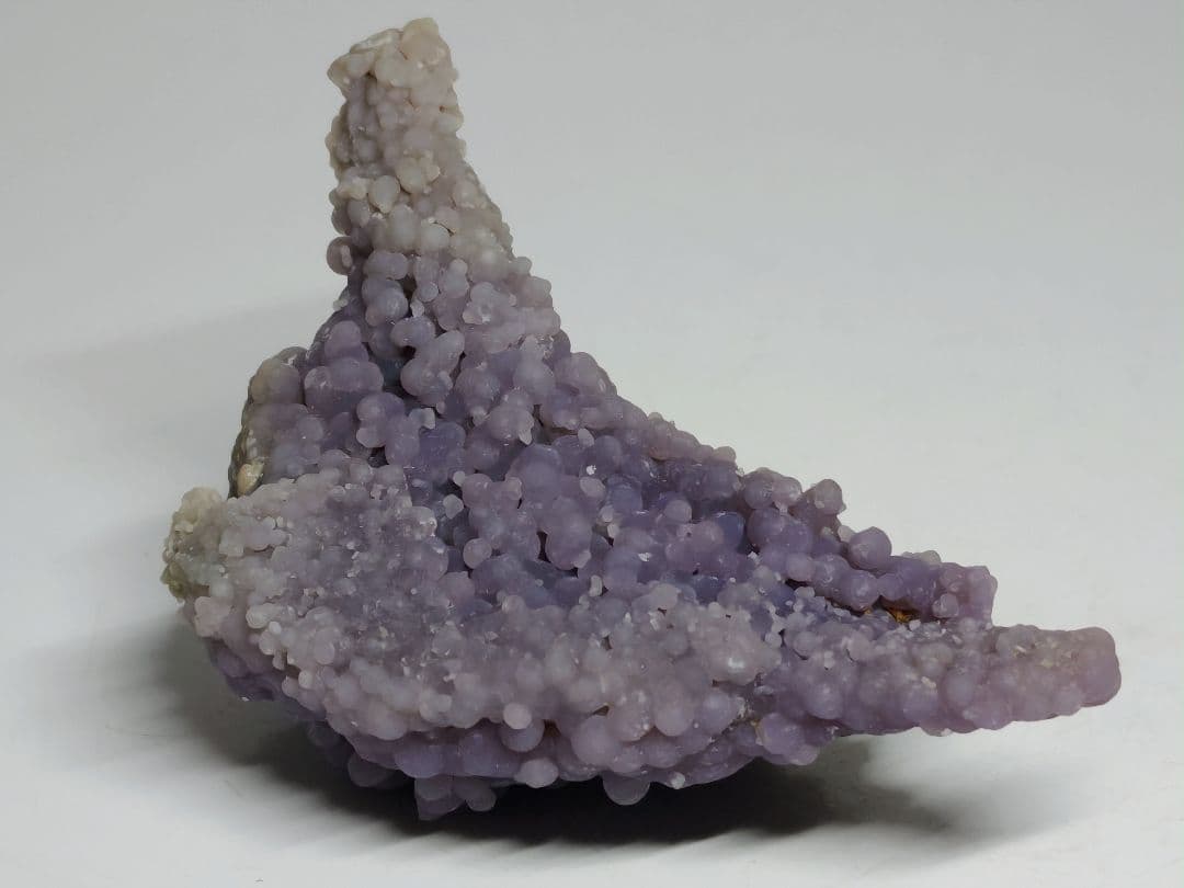 N-18 グレープアゲート 180g グレープカルセドニー 原石 自然石 鉱物