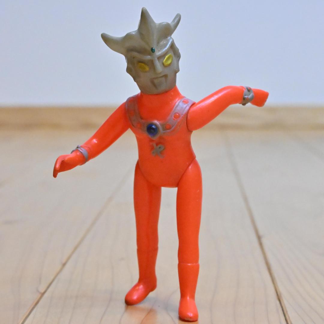 【ソフビ】ウルトラマンレオ・タカトク製・ミドル15cm・フィギュア(昭和レトロ)