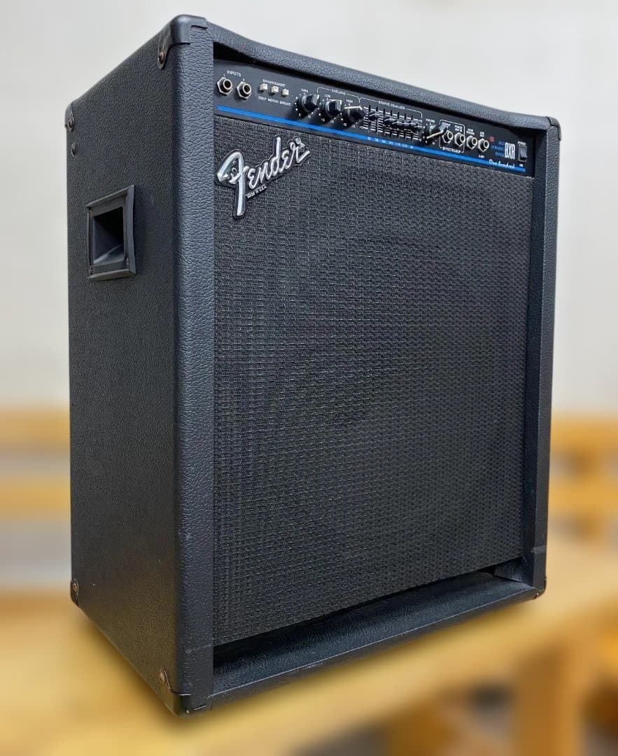 Fender BXR 100 ベース用アンプ