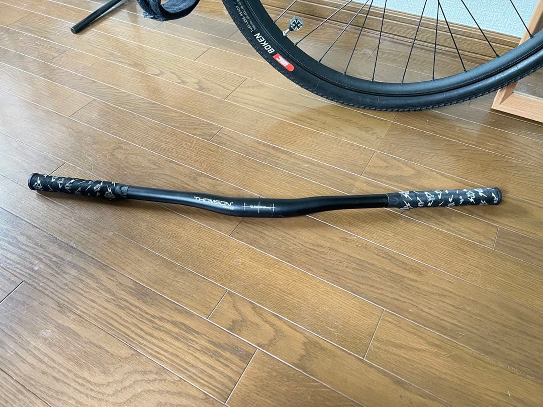 THOMSON フラットバー　ピスト　フィクシー