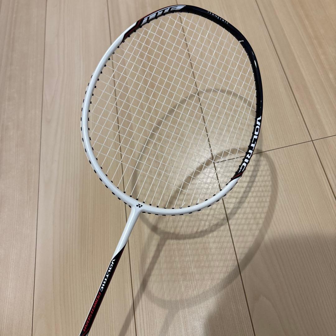 VOLTRIC POWER バドミントンラケット ケース付き