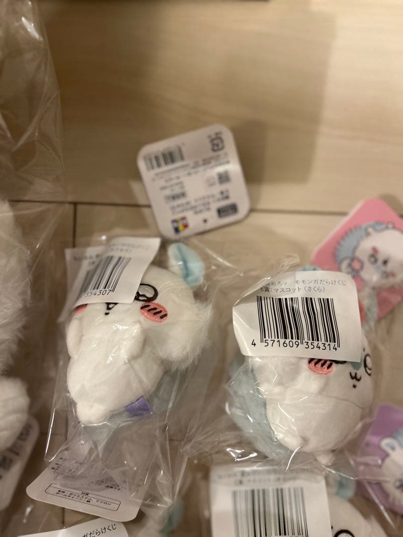 ちいかわ　モモンガだらけくじ B賞　E賞×5