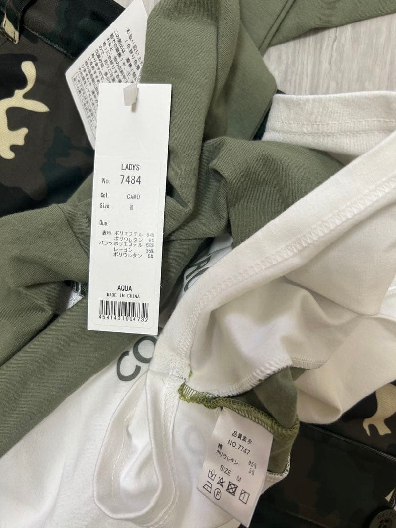 新品　Mサイズ　ハイネックシャツスカートセットアップ　モナデルソルゴルフ　カーキ