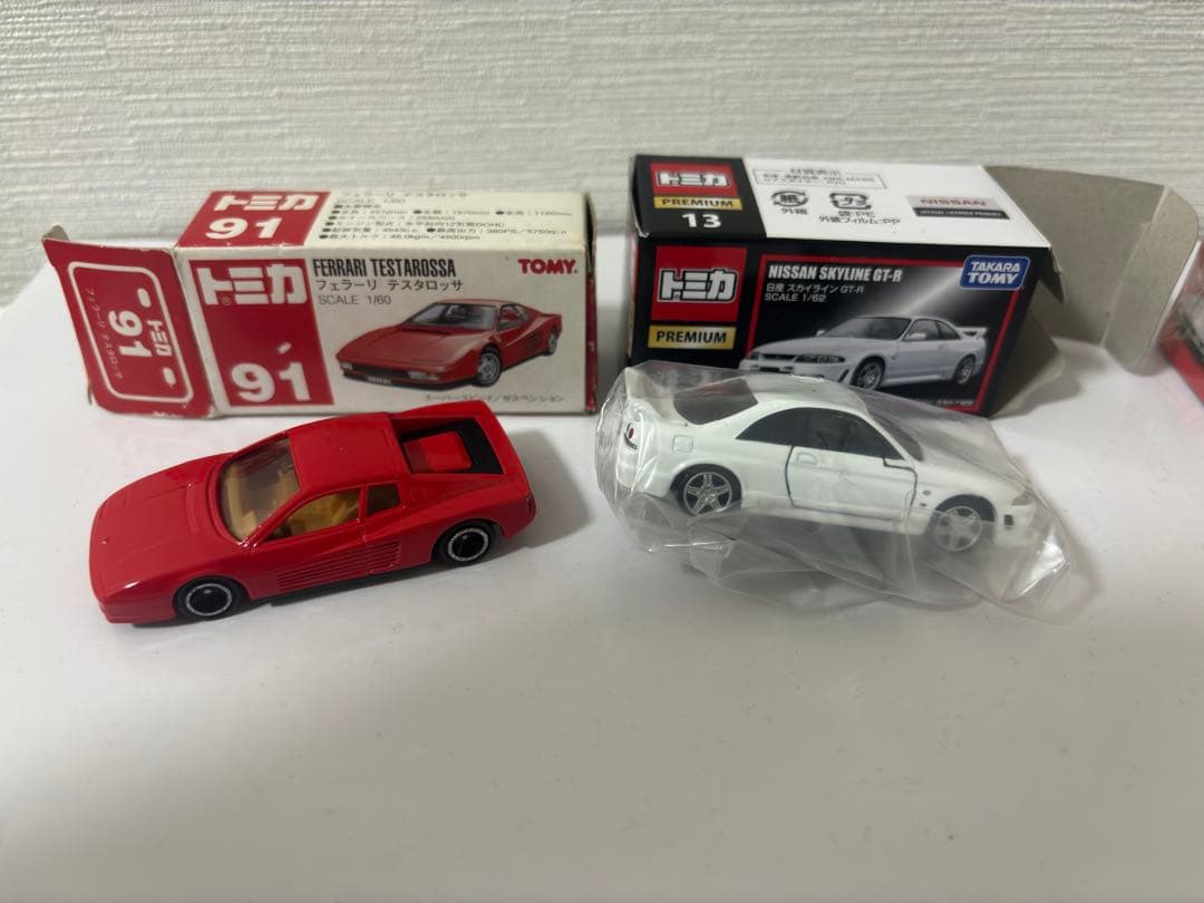 【しんちゃん出品】　トミカ3台