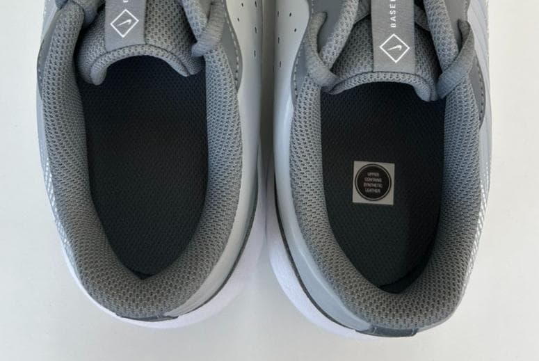 新品 ナイキ アルファハラチ バーシティ 4 ロー メタル グレー 28.0cm