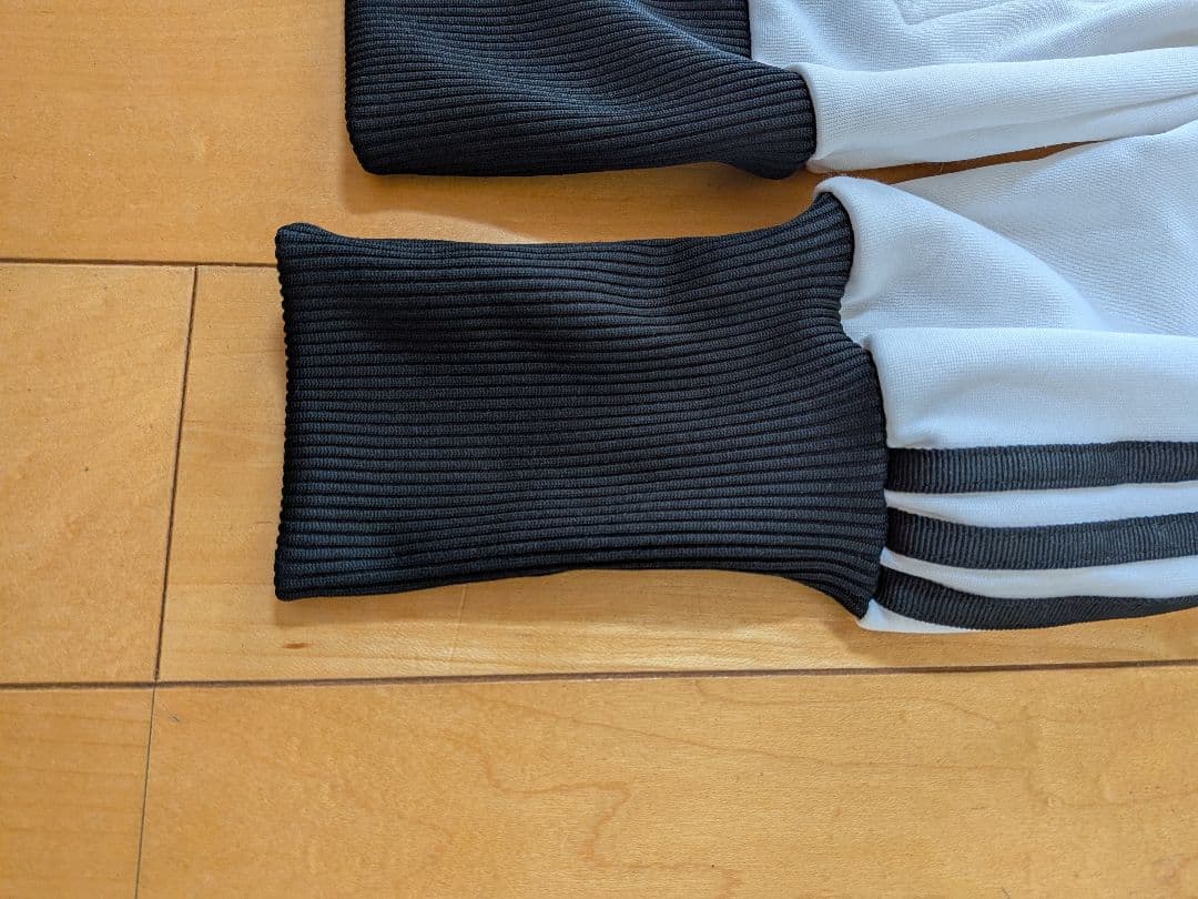 adidas07/08 ドイツ代表 ビッグフーディジャケットレディースモデル