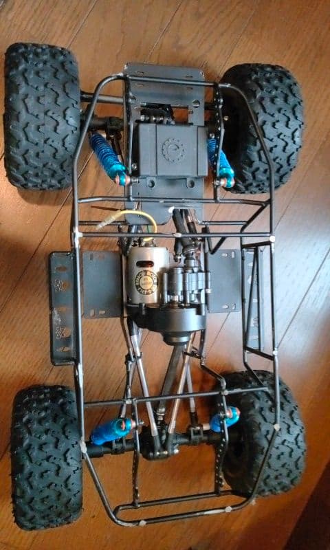 ラジコン　クローラー　シャーシ　四輪駆動