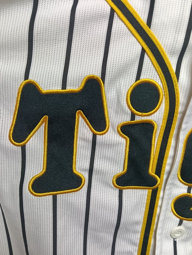 激レア！ 阪神タイガース ホームユニフォーム ミズノ製 ／#99 ナバーロ／L