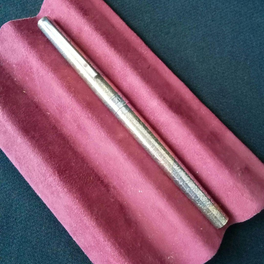 逸品　プラチナリビエール銀河　スターリングシルバーに本金焼き付け万年筆　金銀触刻