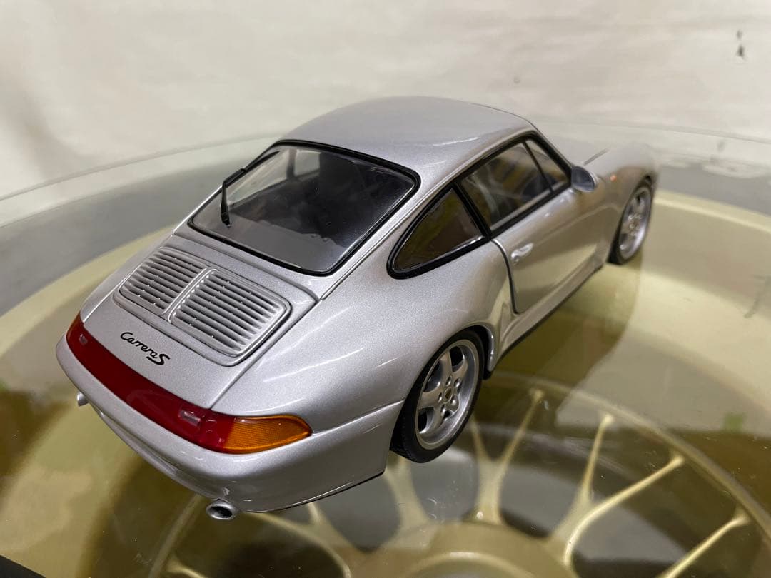 UTモデル　ポルシェ911カレラS