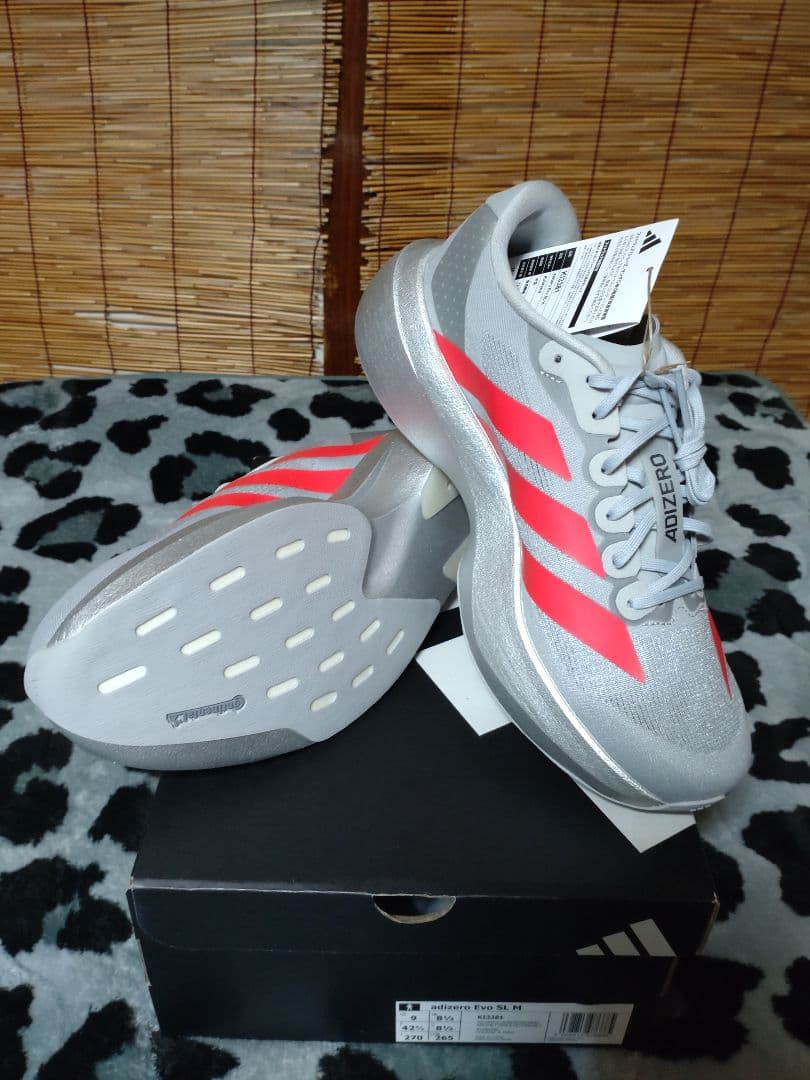 新品未使用！！アディダス　アディゼロエボＳＬ　27.0cm　東京マラソン　大阪