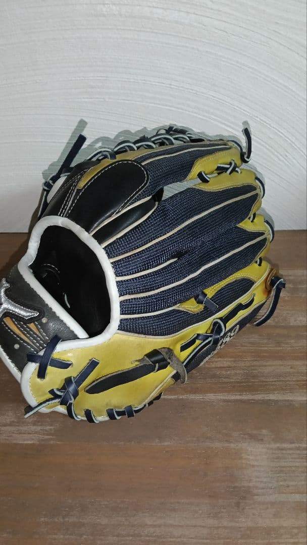 ミズノプロ軟式オーダーグラブ 黒/黄色　イチローモデル　左投げ