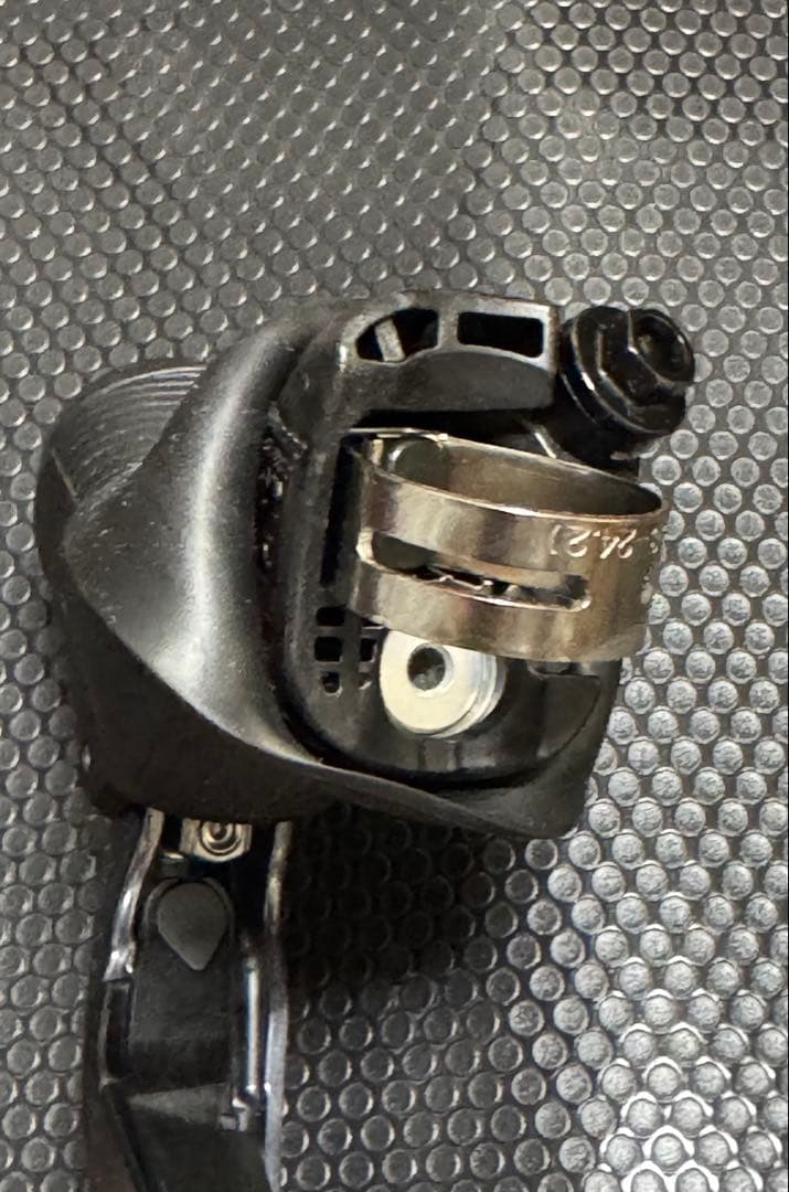 シマノULTEGRA Di2 ST-R8070左右セット油圧ブレーキSTIレバー