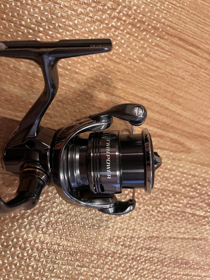 シマノ　24ツインパワー C2000S