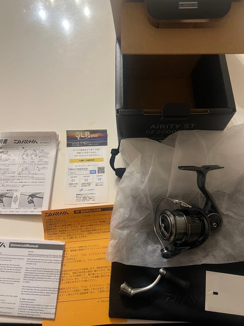 【新品未使用】 ダイワ 23 エアリティ ST SF2000SS-P