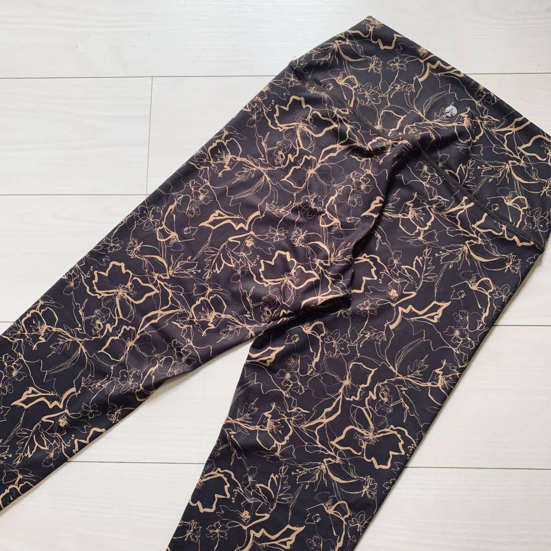 【SUKALA】ヨガウェアセット（トップス＋レギンス）Lサイズ