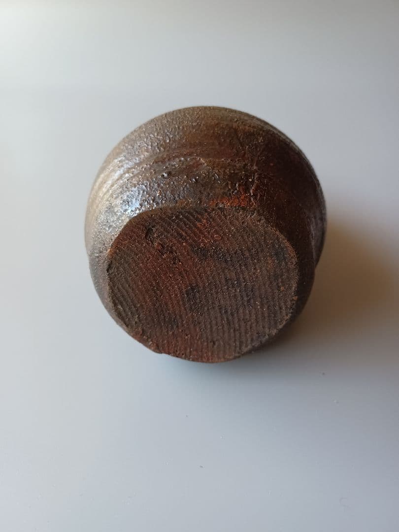 一輪挿し　小さな　花入　桐箱入　土味　野の花