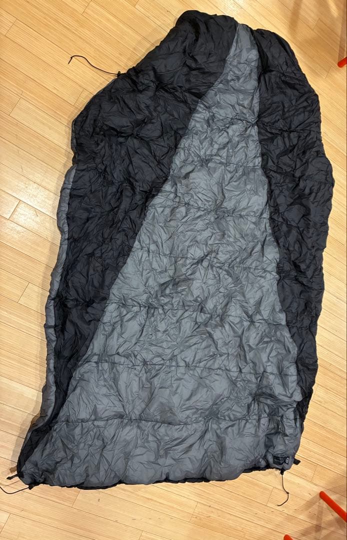 GO Outfitters ハンモック用キルト　ブラック/グレー