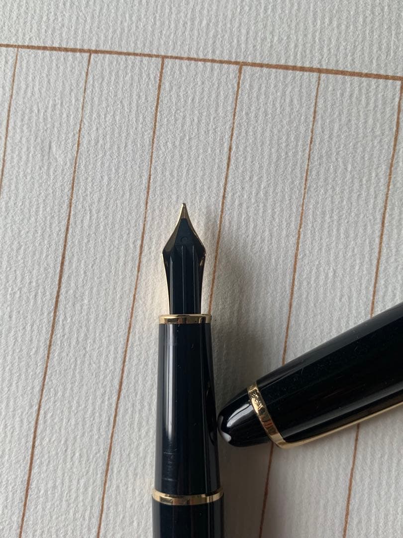 モンブラン 144 万年筆 ブラック 14Kペン先 中古美品