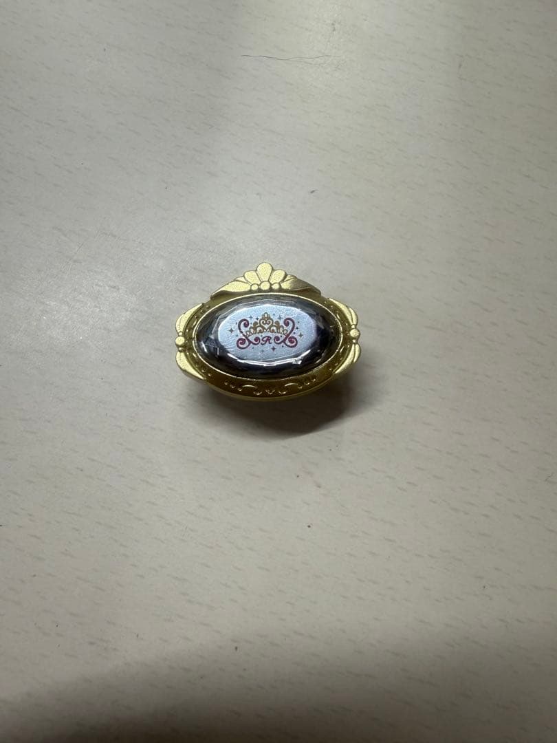 たまごっちP's たまデコピアス ロイヤルチェンジ