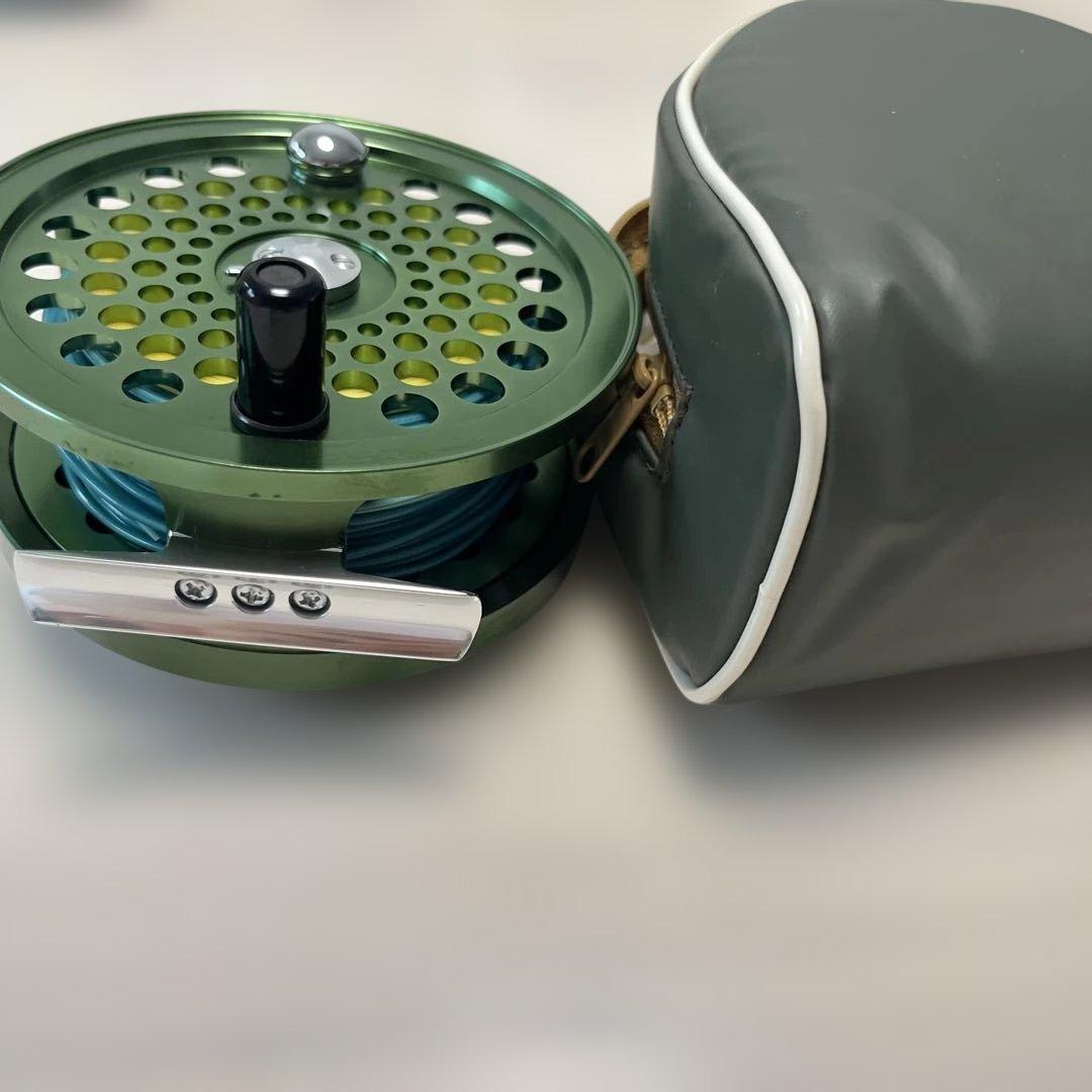 SUSSEX SALMON2 フライリール 緑色