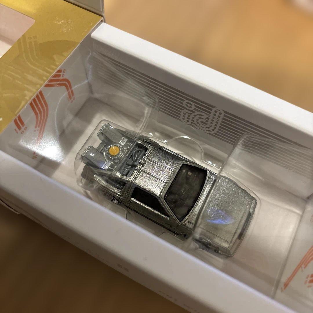 ホットウィール id バックトゥザフューチャー デロリアン hotwheels