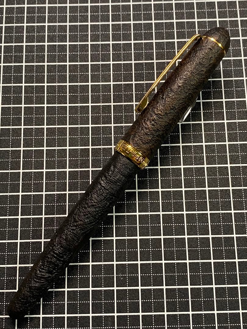 PLATINUM #3776 ブライヤーシェル　万年筆　字幅M