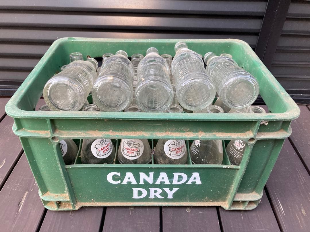 昭和レトロ  DRYカナダドライ空瓶29本とケース