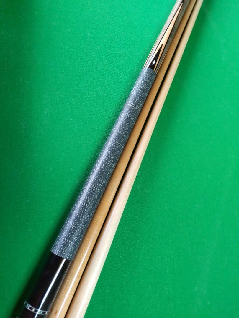 専用 スレッジハンマー、Mezz SAシリーズ シャフト２本 ビリヤードキュー