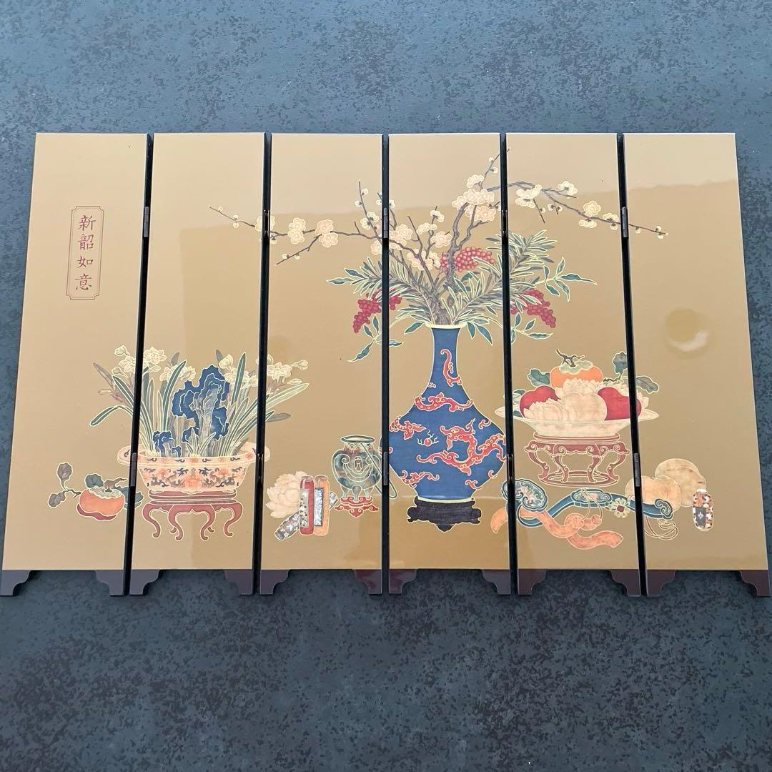 中国美術品　故宮博物院文物遺跡品　金色の花瓶デザイン折りたたみ屏風　漆器