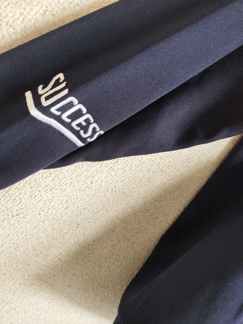 新品 侍ジャパン Mサイズ MIZUNO サクセス パーカー success