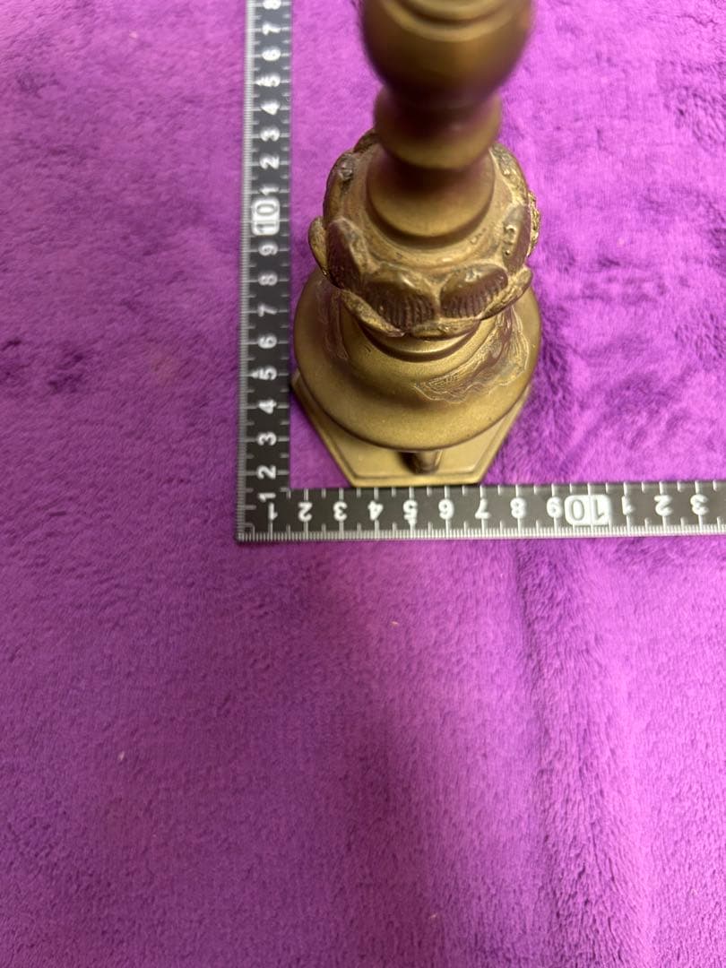 金属工芸 ロウソク立て 仏具 仏教美術 インテリア オブジェ