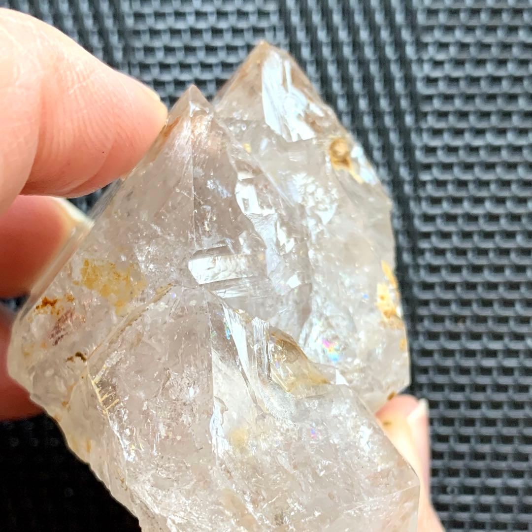 Big3フェンスタークォーツ/肉厚うるキラ！虹入り