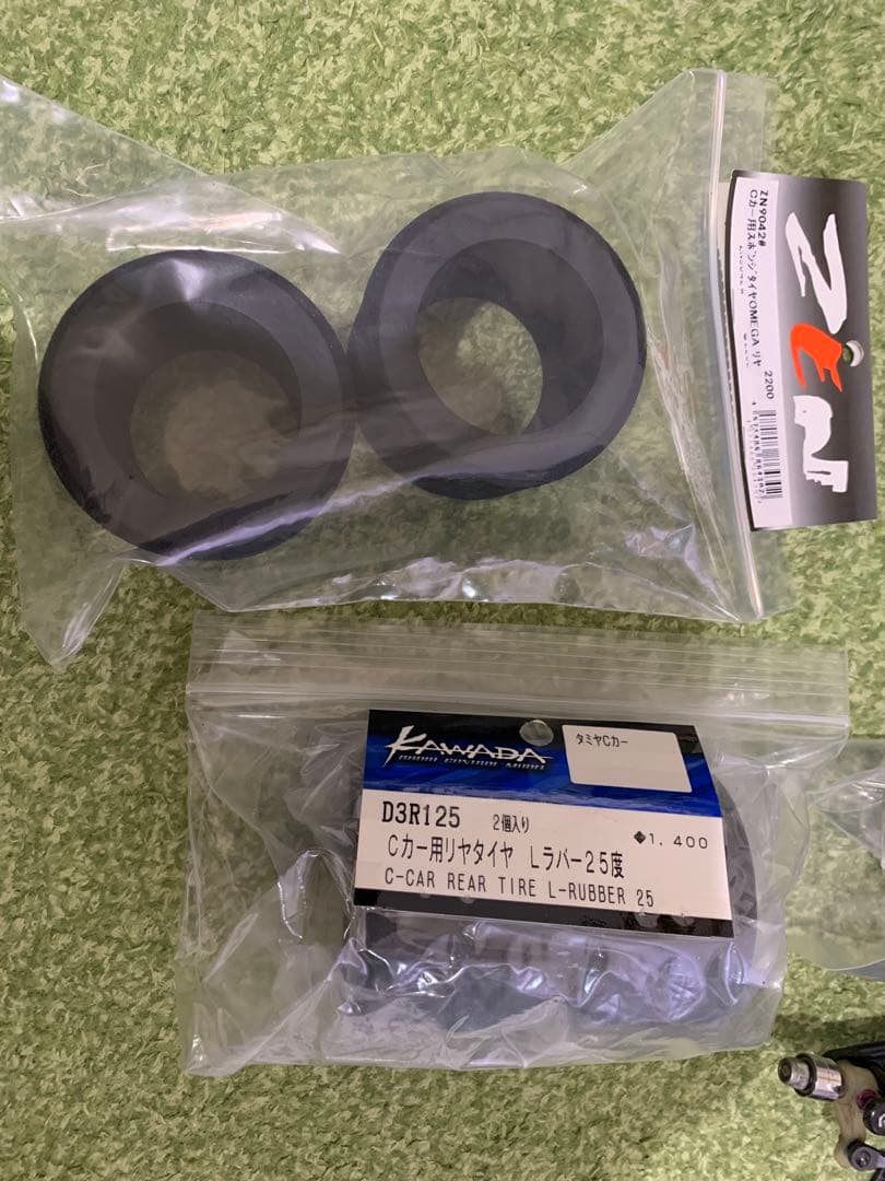 タミヤCカー★メルセデス★カスタムカーボン、サーボ、ブラシレス、スペアパーツ付き