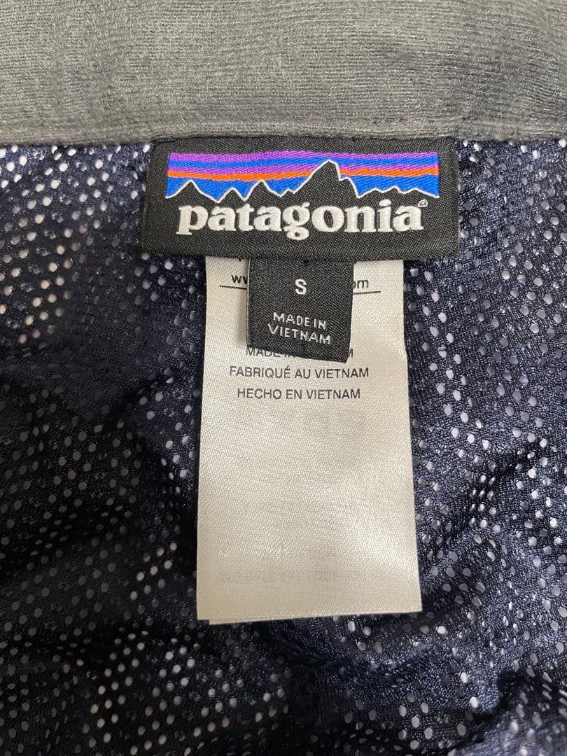 patagonia スノーボードウェア　パンツ ネイビー