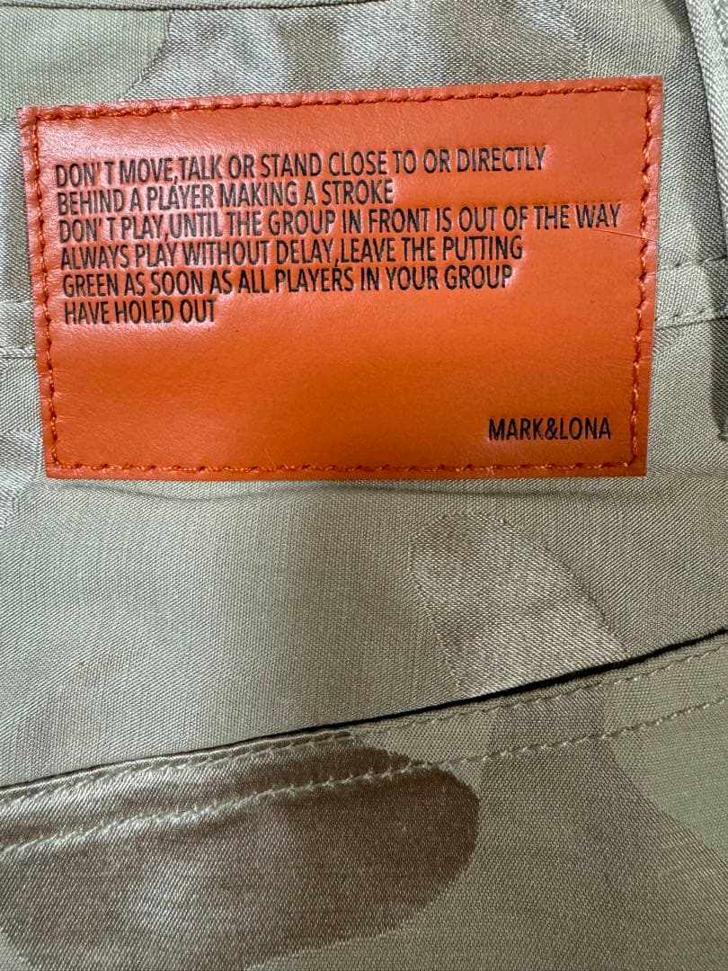 【MARK&LONA】マークアンドロナ 美品 ゴルフ38ゴールド カモフラ