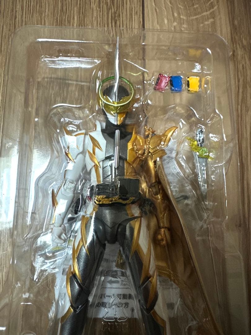 SHフィギュアーツ 仮面ライダーエスパーダ ランプドアランジーナ