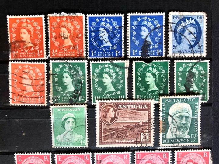 エリザベス女王他各種切手 13枚セット