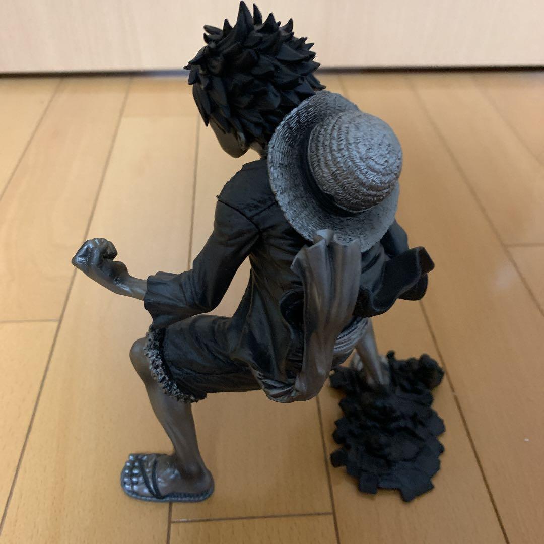 フィギュア　ワンピース　ルフィ ：CHOCOOLATE