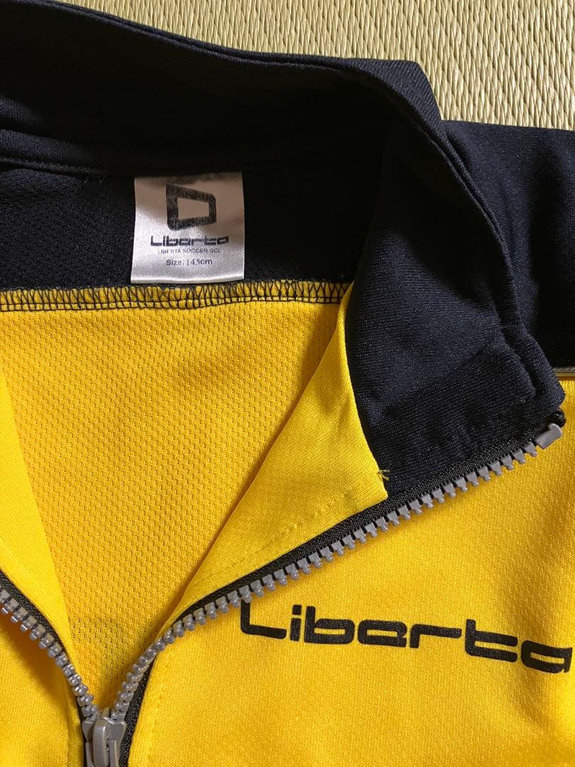 リベルタ ユニフォーム 上下 6点セット