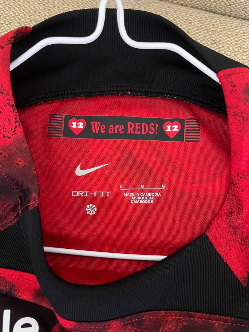 浦和レッズ　ユニフォーム