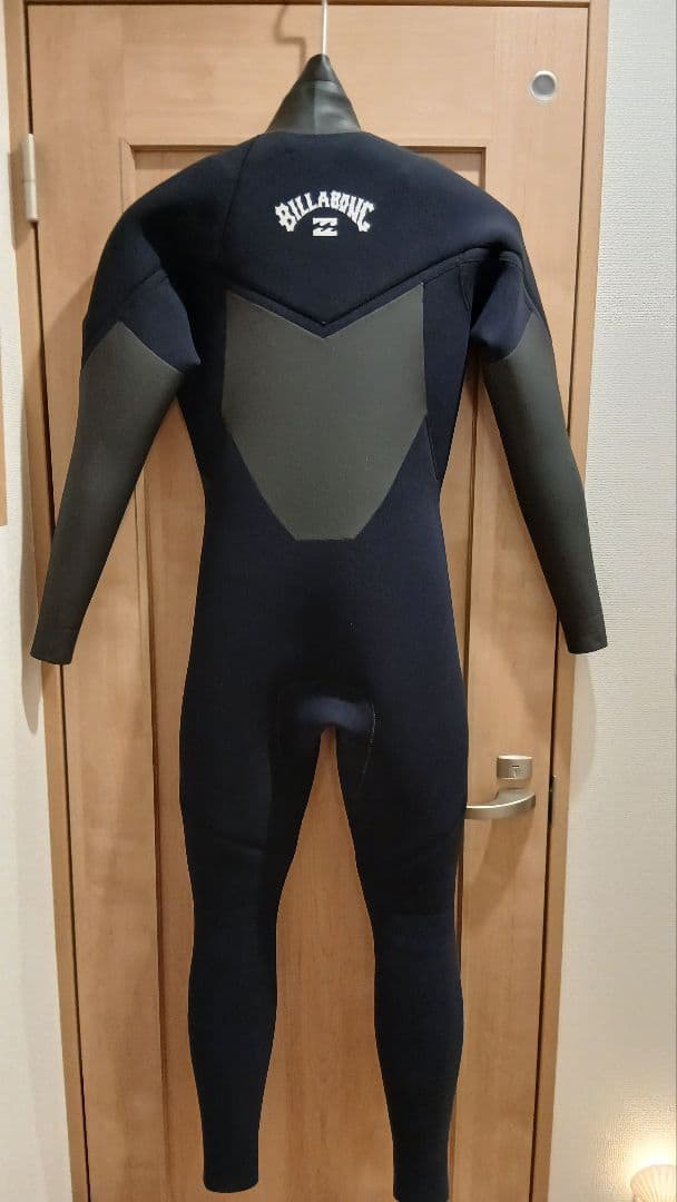 美品 ビラボン セミドライ L