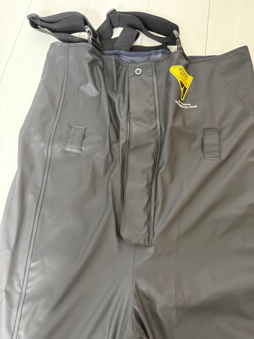 MAZUME UNLIMITED フード付きレインウェア 赤