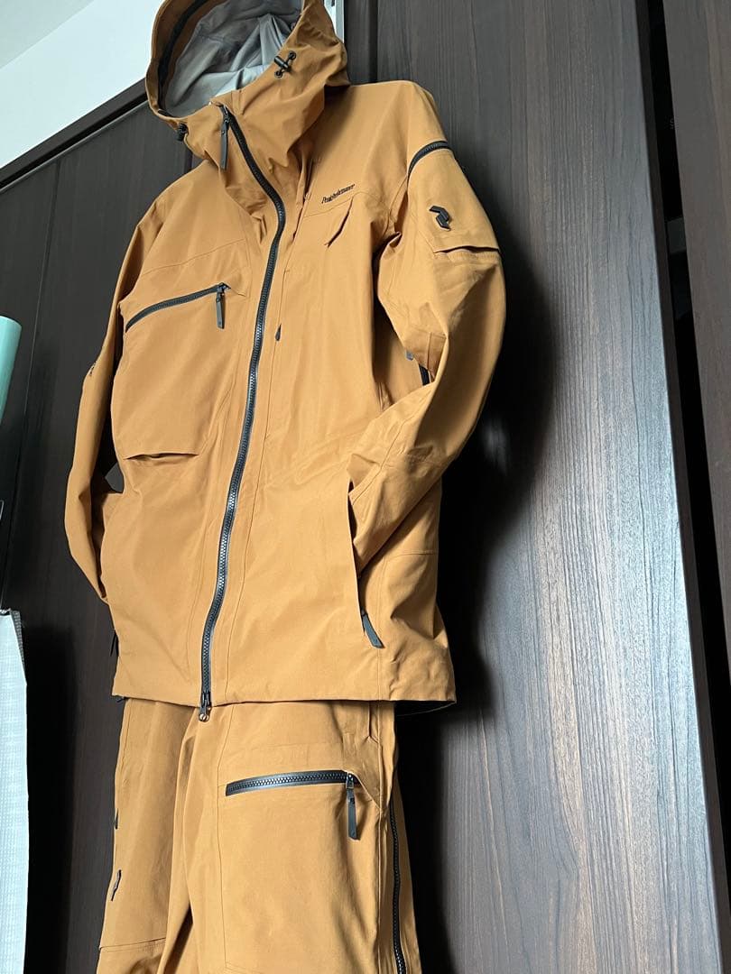 ピークパフォーマンスアルパインスノーボードスキーノースフェイスヘリウムウエア