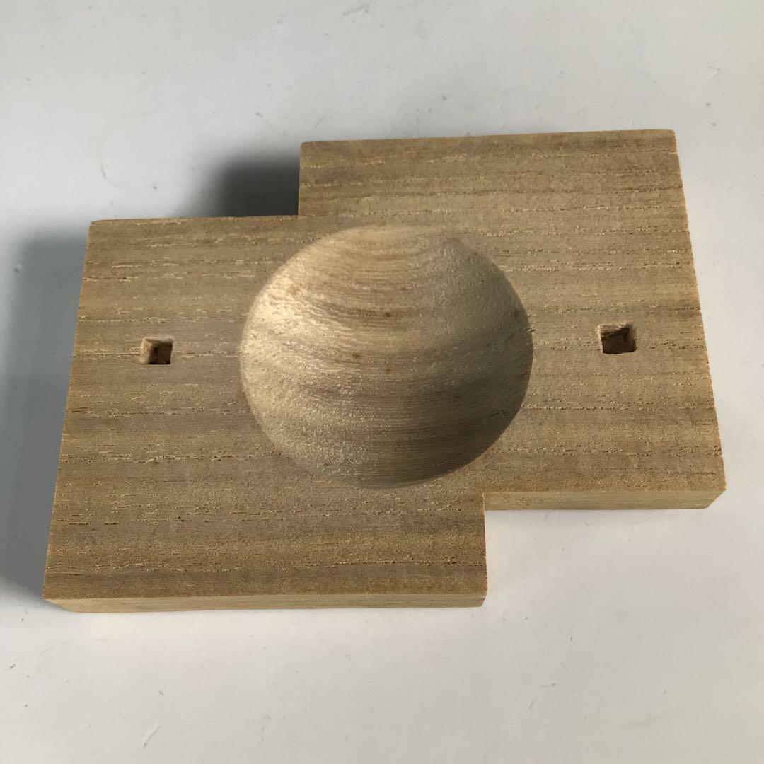 Ｎ９７２　香合　『道場宗廣作』『桐木地』『葦に水』『色紙重香合』　共箱　茶道具